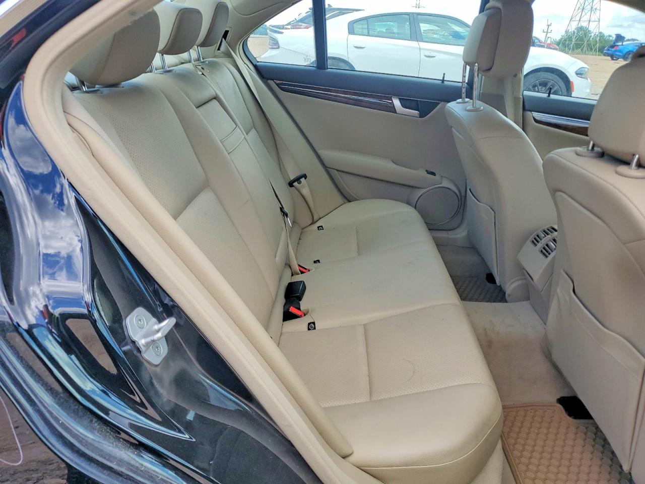 2012 MERCEDES-BENZ C C250