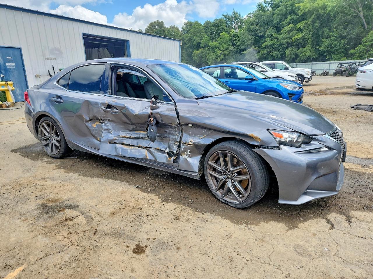 2016 LEXUS IS 200t