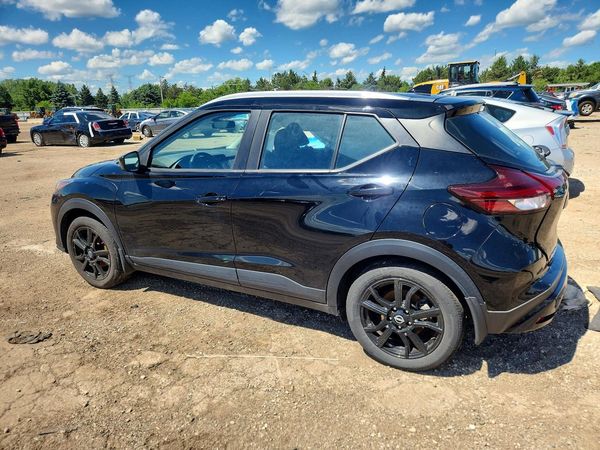2024 NISSAN KICKS