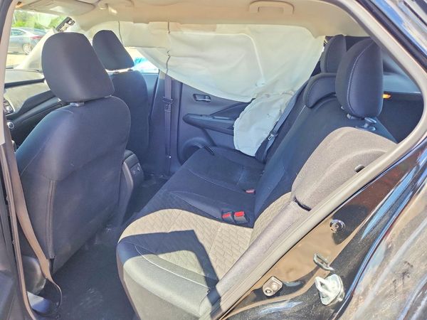 2024 NISSAN KICKS