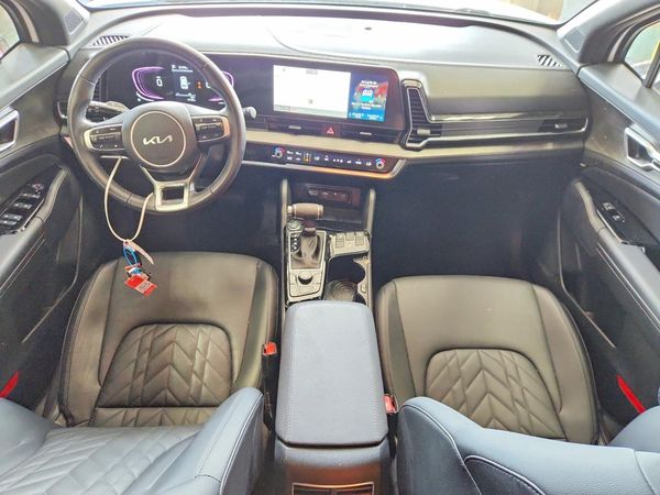 2024 KIA SPORTAGE X-LINE