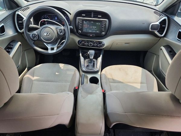 2021 KIA SOUL