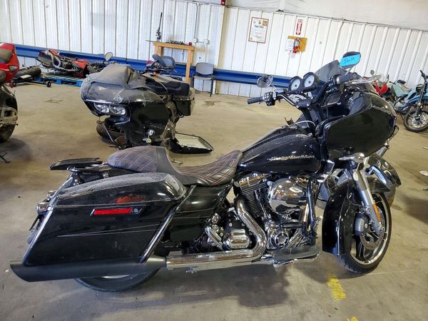 2015 HARLEY-DAVIDSON FLTRXS