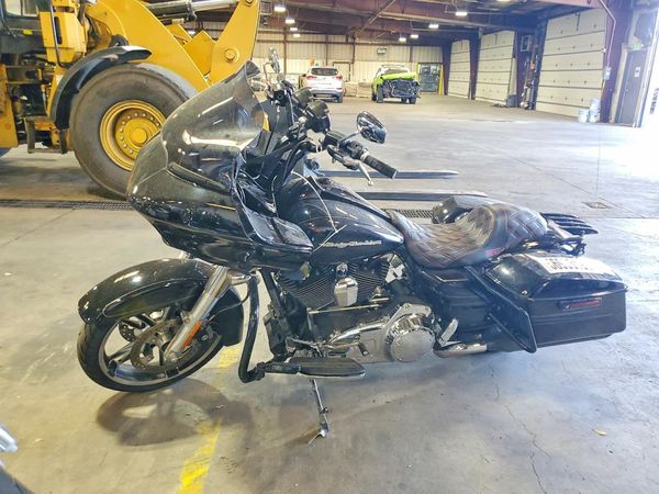 2015 HARLEY-DAVIDSON FLTRXS