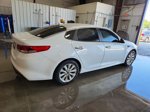 2017 KIA OPTIMA