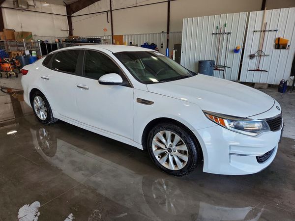2017 KIA OPTIMA