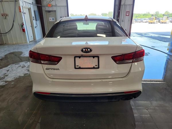 2017 KIA OPTIMA