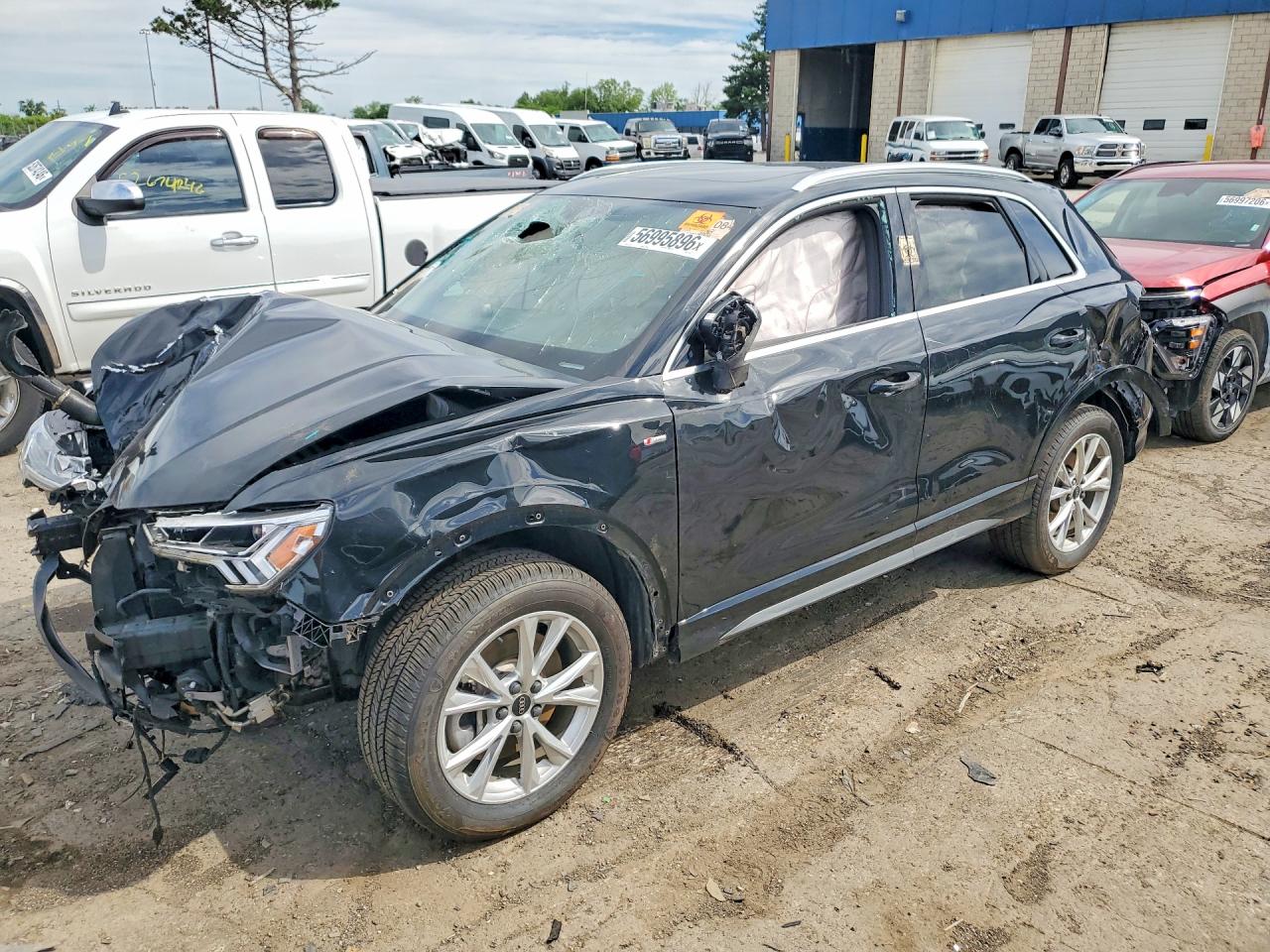 2025 AUDI Q3 S Line quattro Premium