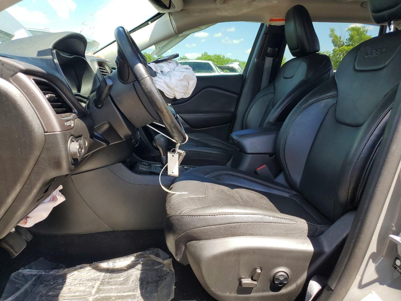 2021 JEEP CHEROKEE LATITUDE LUX 4X2