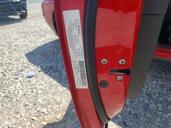 2016 DODGE CHALLENGER SXT