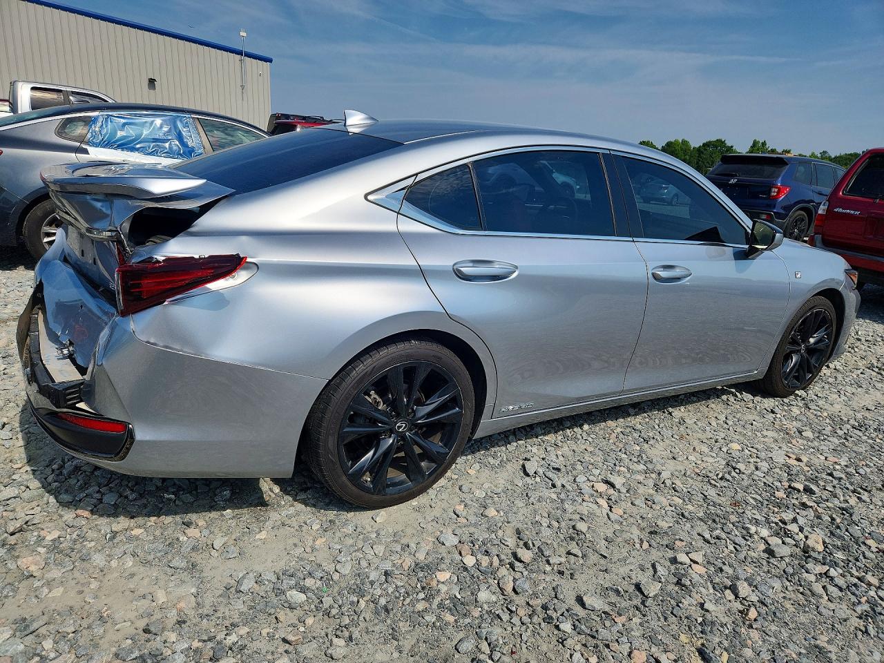2022 LEXUS ES 300H 300h F Sport