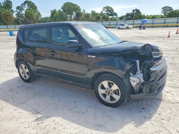 2019 KIA SOUL Base