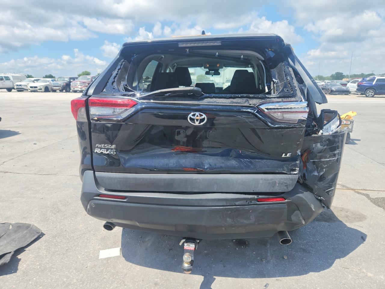2021 TOYOTA RAV4 LE