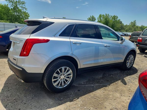 2019 CADILLAC XT5 Luxury
