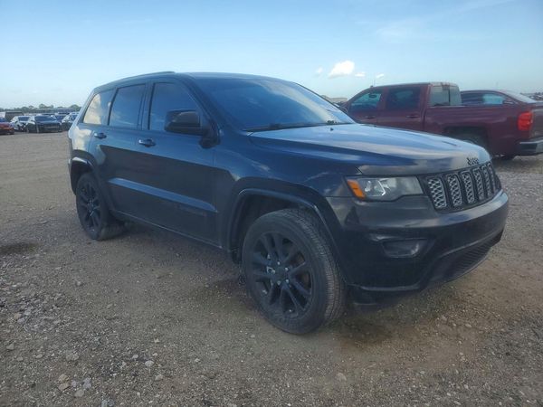 2020 JEEP GRAND CHEROKEE LAREDO 4X4
