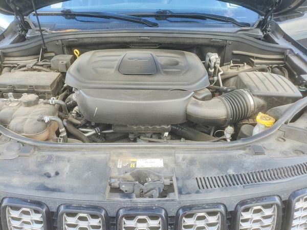 2020 JEEP GRAND CHEROKEE LAREDO 4X4