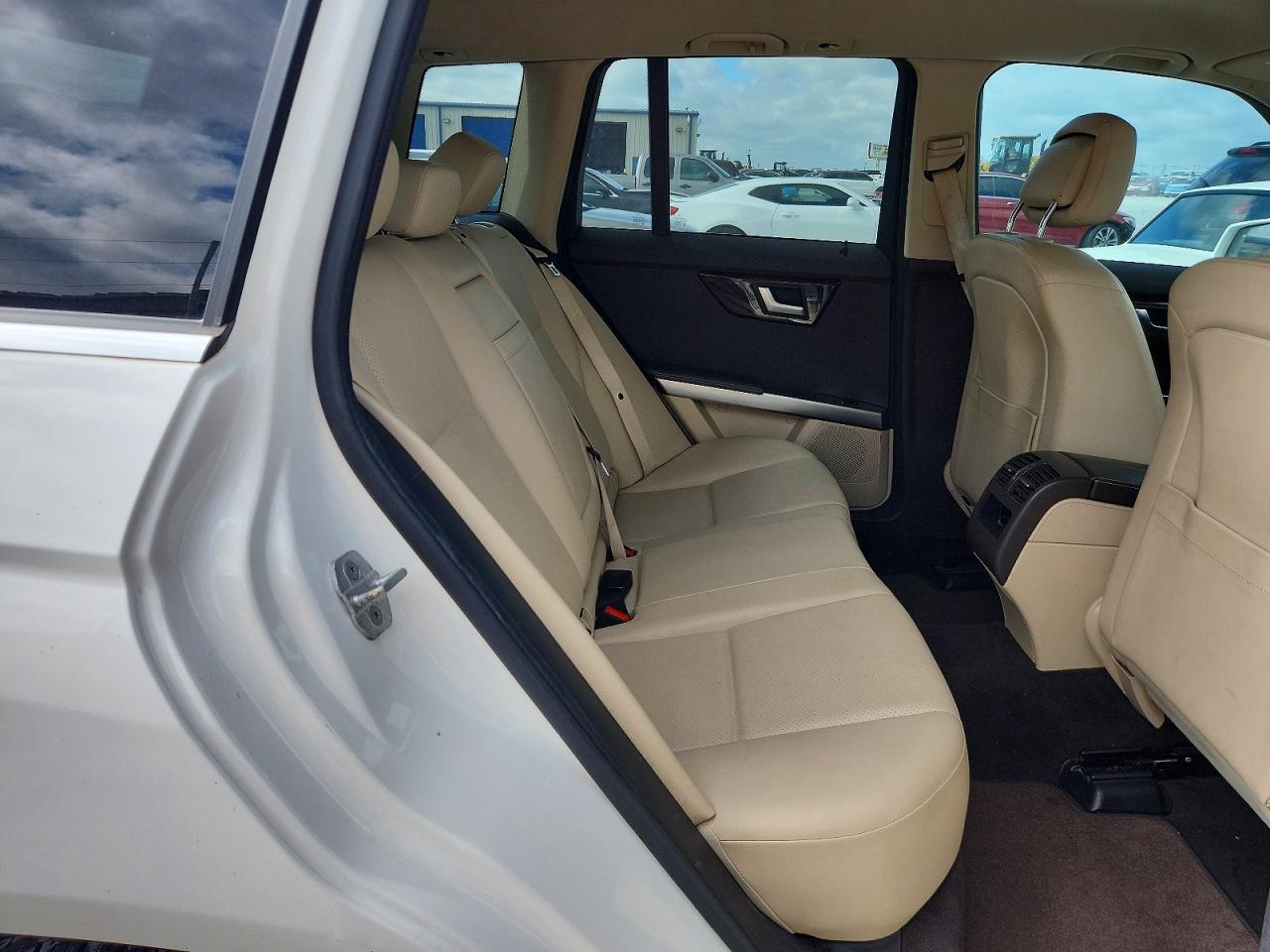 2015 MERCEDES-BENZ GLK GLK350