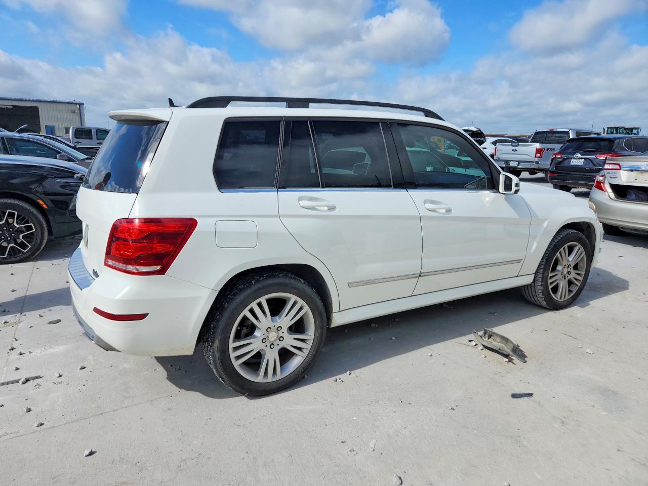 2015 MERCEDES-BENZ GLK GLK350