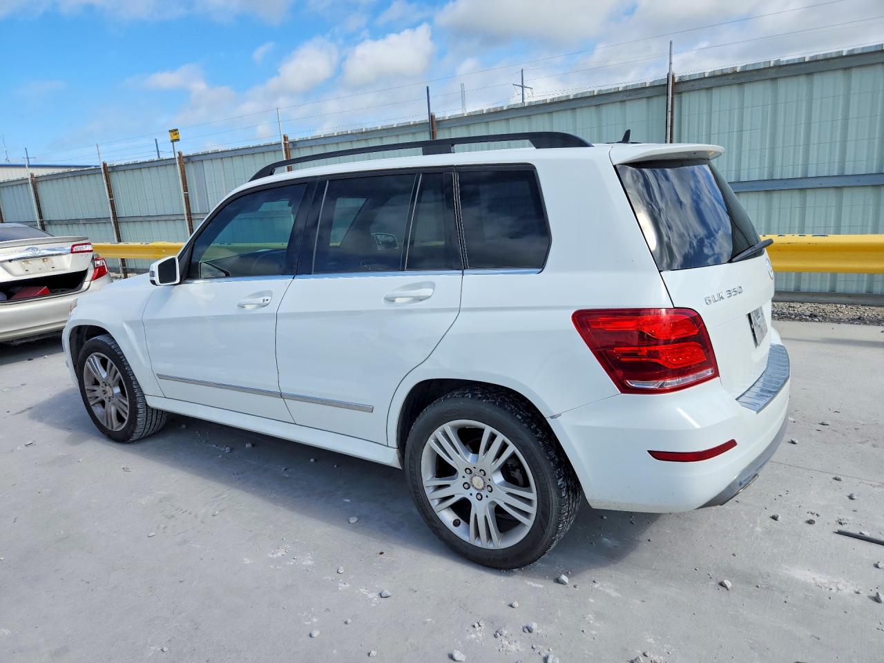 2015 MERCEDES-BENZ GLK GLK350
