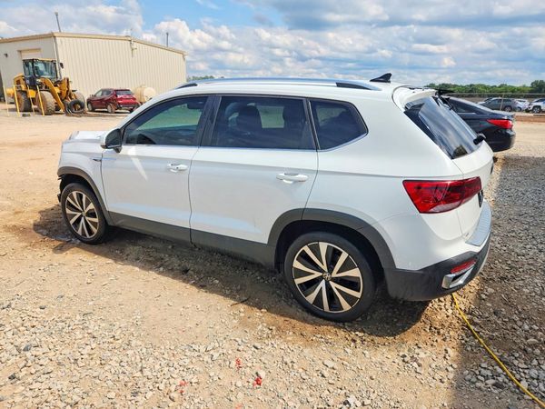 2023 VOLKSWAGEN TAOS SE
