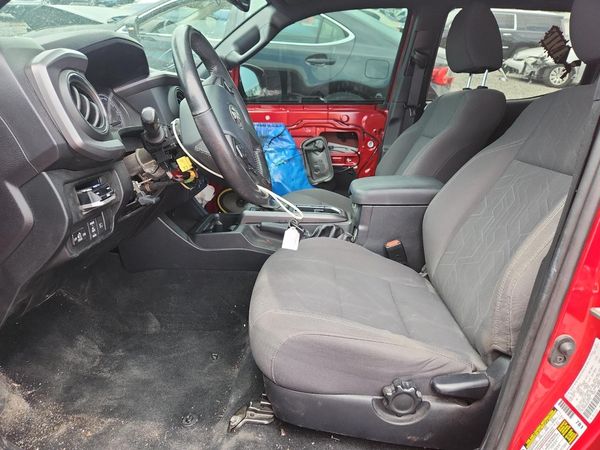 2019 TOYOTA TACOMA SR5