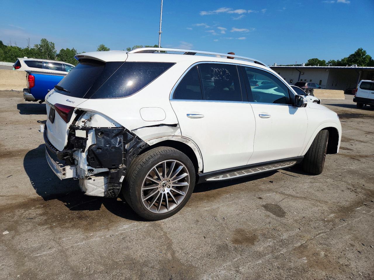 2024 MERCEDES-BENZ GLE