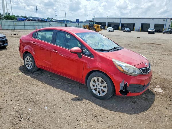 2013 KIA RIO