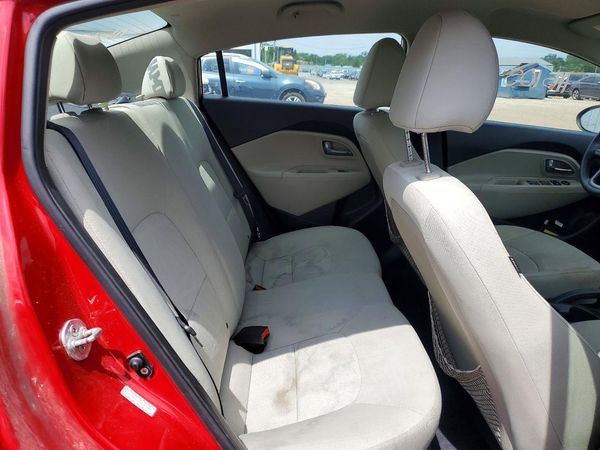2013 KIA RIO