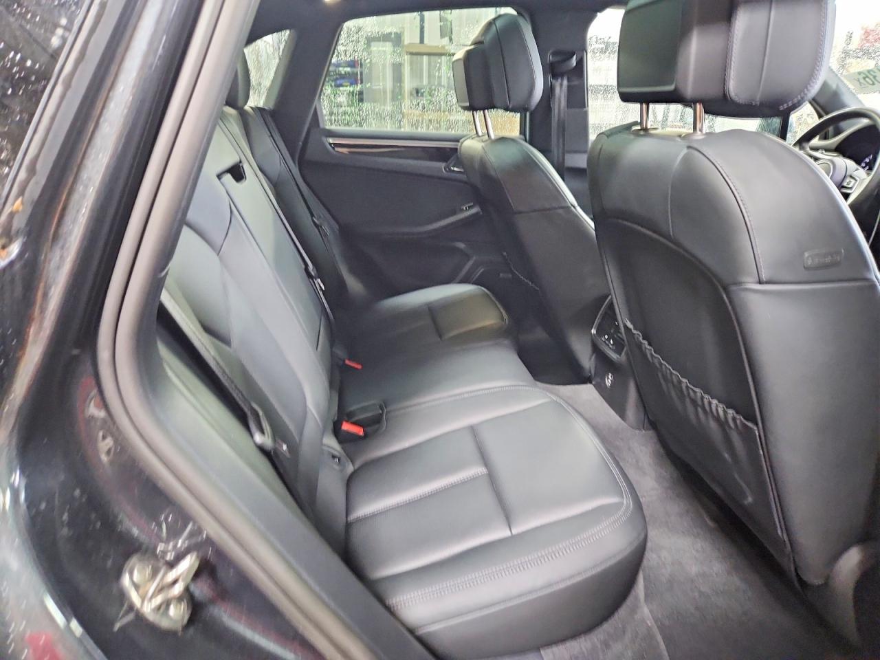 2023 PORSCHE MACAN S