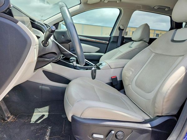 2022 HYUNDAI TUCSON SEL Premium Pkg