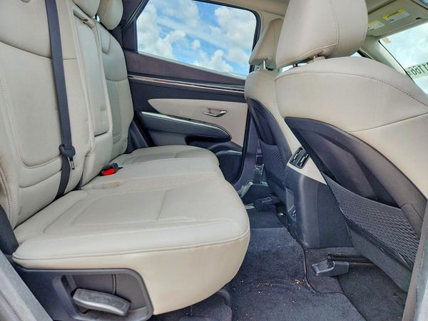 2022 HYUNDAI TUCSON SEL Premium Pkg