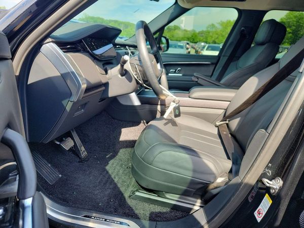 2025 LAND ROVER RANGE ROVER SE