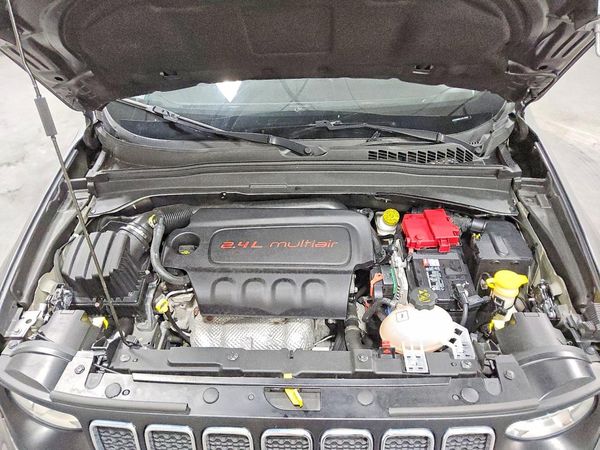 2020 JEEP RENEGADE Latitude, Longitude