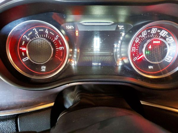 2016 DODGE CHALLENGER