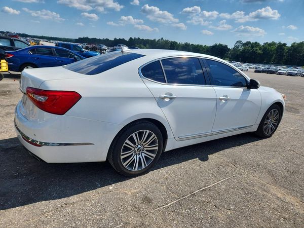 2015 KIA CADENZA