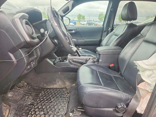 2018 TOYOTA TACOMA