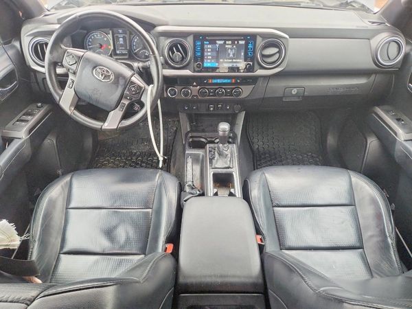 2018 TOYOTA TACOMA
