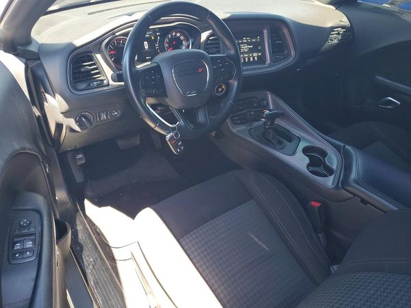 2023 DODGE CHALLENGER SXT