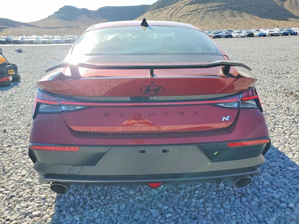 2024 HYUNDAI ELANTRA