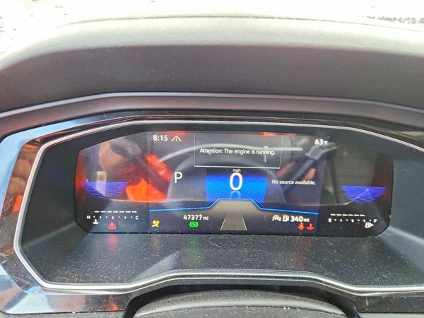 2023 VOLKSWAGEN JETTA SE w/ Sunroof