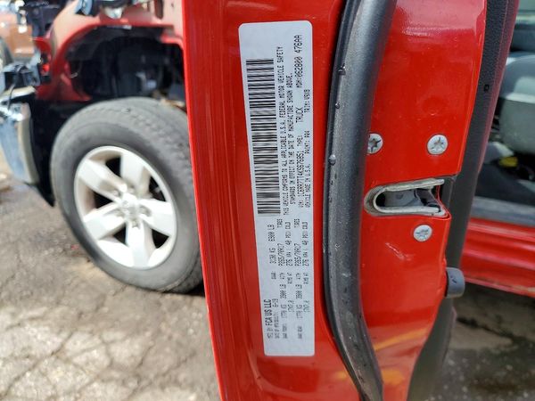 2019 RAM 1500 CLASSIC SLT