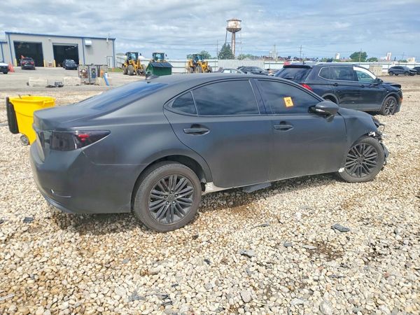 2015 LEXUS ES