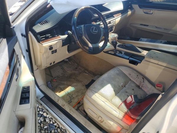 2015 LEXUS ES