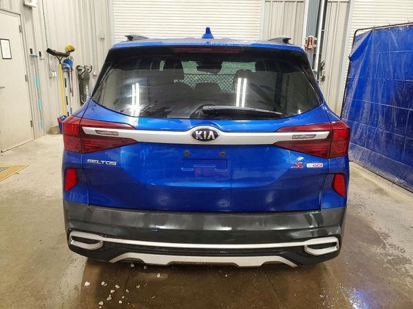 2021 KIA SELTOS S