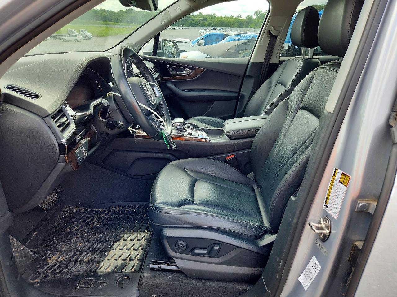 2018 AUDI Q7 quattro Premium Plus