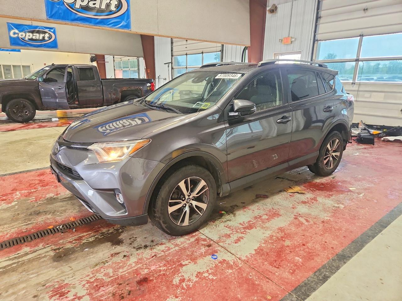 2018 TOYOTA RAV4 Adventure/XLE