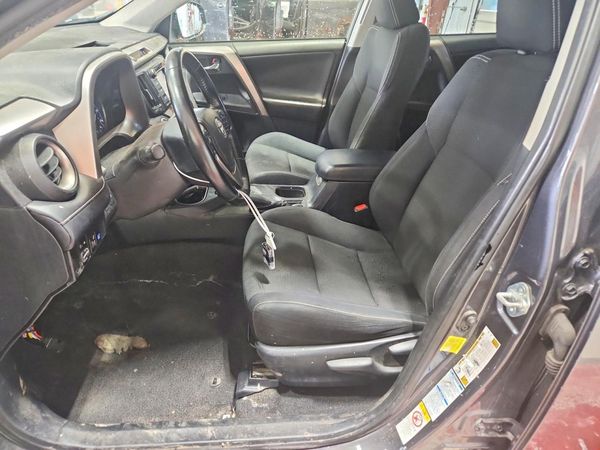 2018 TOYOTA RAV4 Adventure/XLE