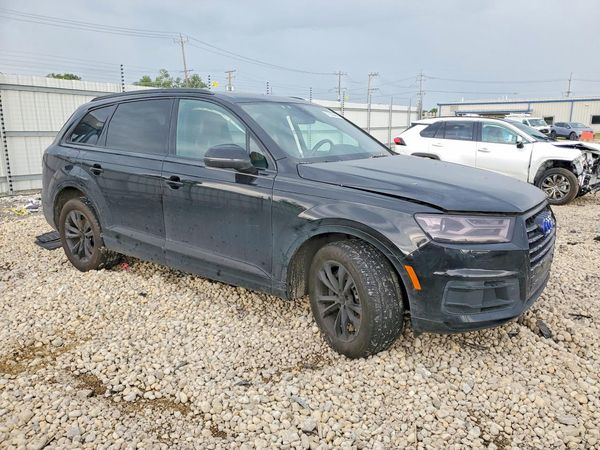 2017 AUDI Q7 quattro Premium