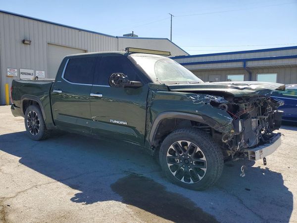 2023 TOYOTA TUNDRA Limited