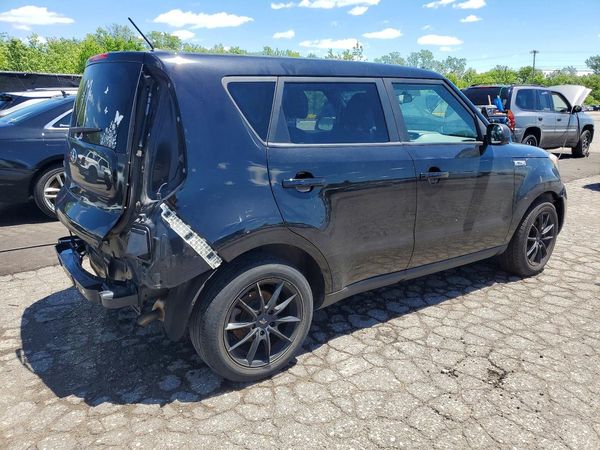 2019 KIA SOUL Base